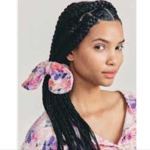 LOVESHACKFANCY BREAKFAST IN BED HAIR SCRUNCHIES - Picture 2 of 7